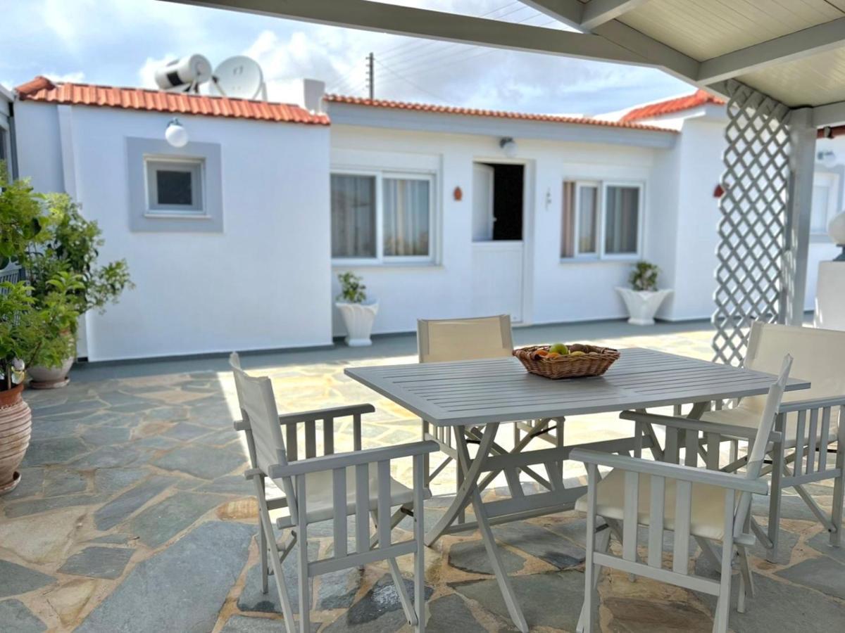 הוילה Afiartis Avli House מראה חיצוני תמונה